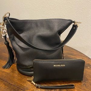 Michael Kors Bucket Bag and Zipper Wallet